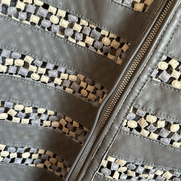 ARMANI COLLEZIONI Evening Jacket - Picture 3 of 9